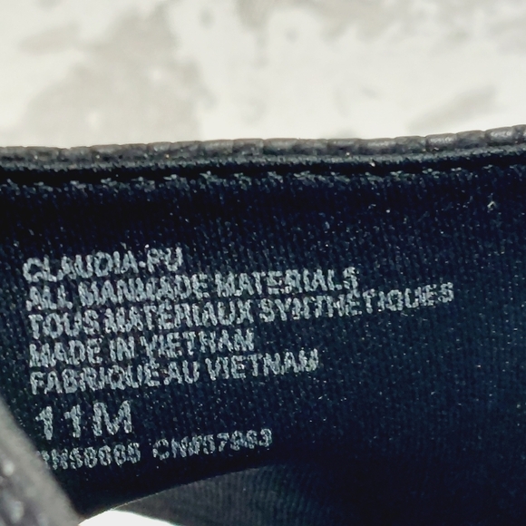 Susina Black Single Strap Slide Slipper Contemporary Sandals V638 - Picture 10 of 11